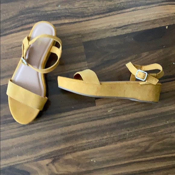 Shoes - Picture 2 of 2